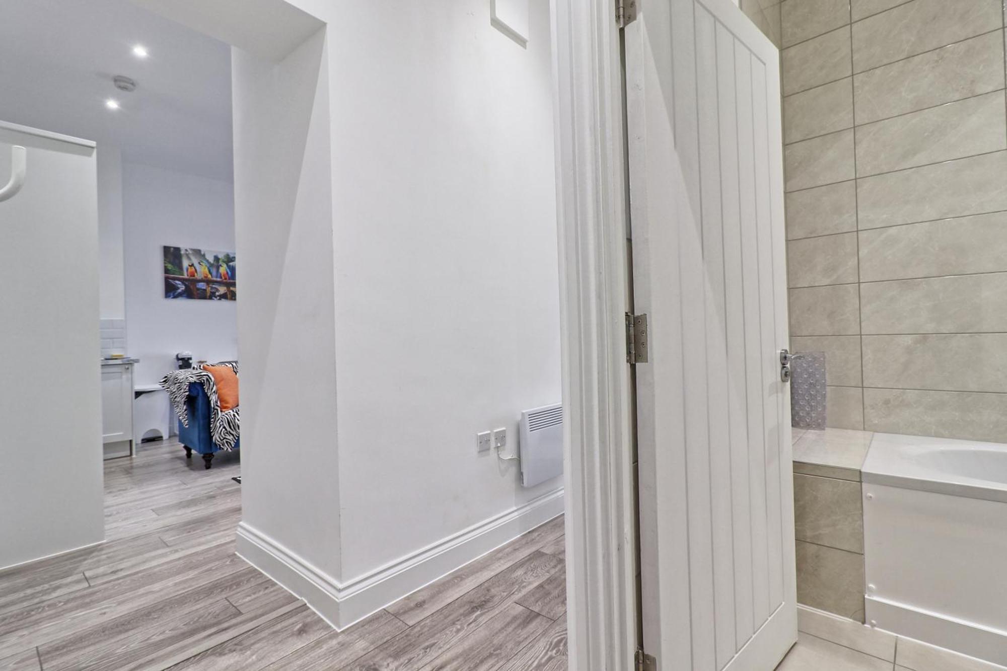 Chelmsford City Central Ground Floor Apartment Next To Town Centre Exterior foto